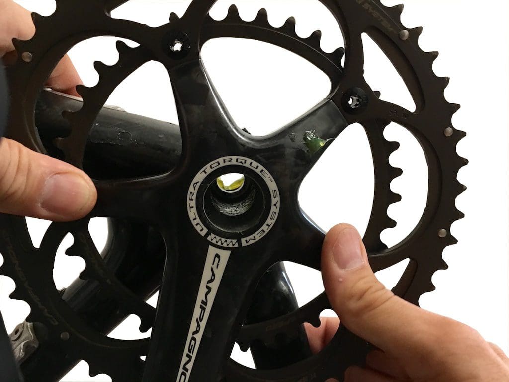 Assembly of Campagnolo Ultra-Torque crankset