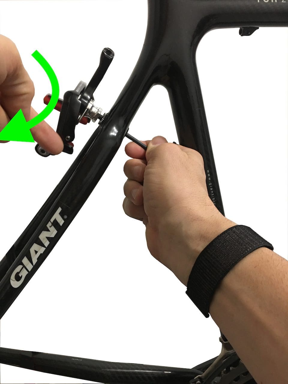 How to mount and adjust your Campagnolo rim brakes?