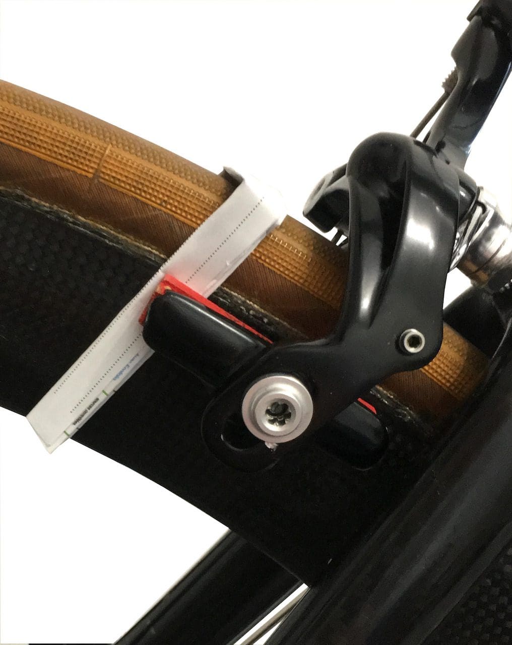 How to mount and adjust your Campagnolo rim brakes?