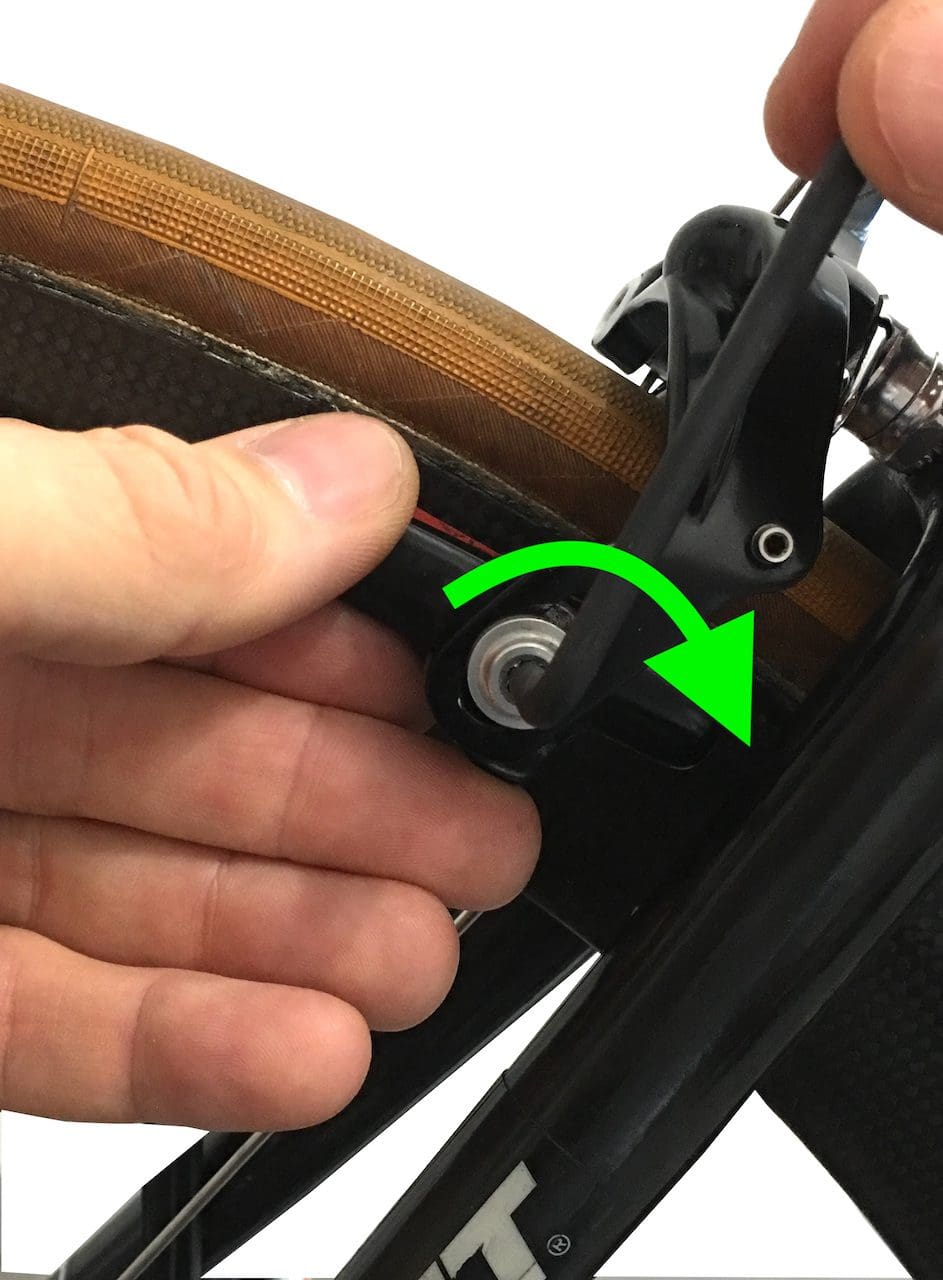 How to mount and adjust your Campagnolo rim brakes?
