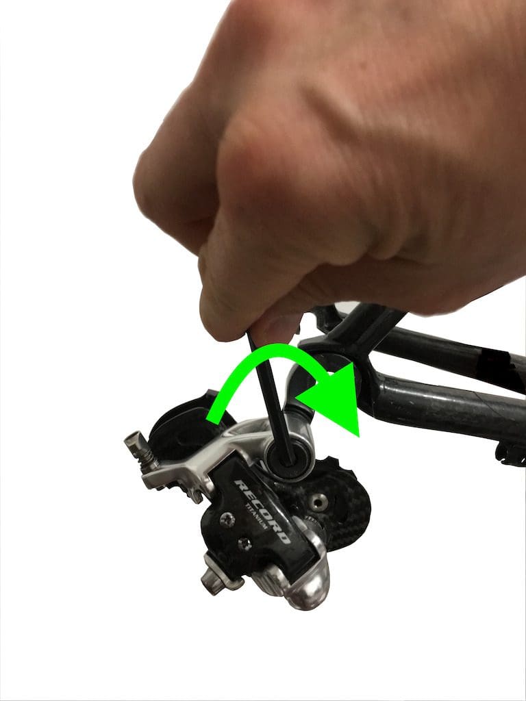 Adjustment of Campagnolo 10 and 11 speed derailleurs