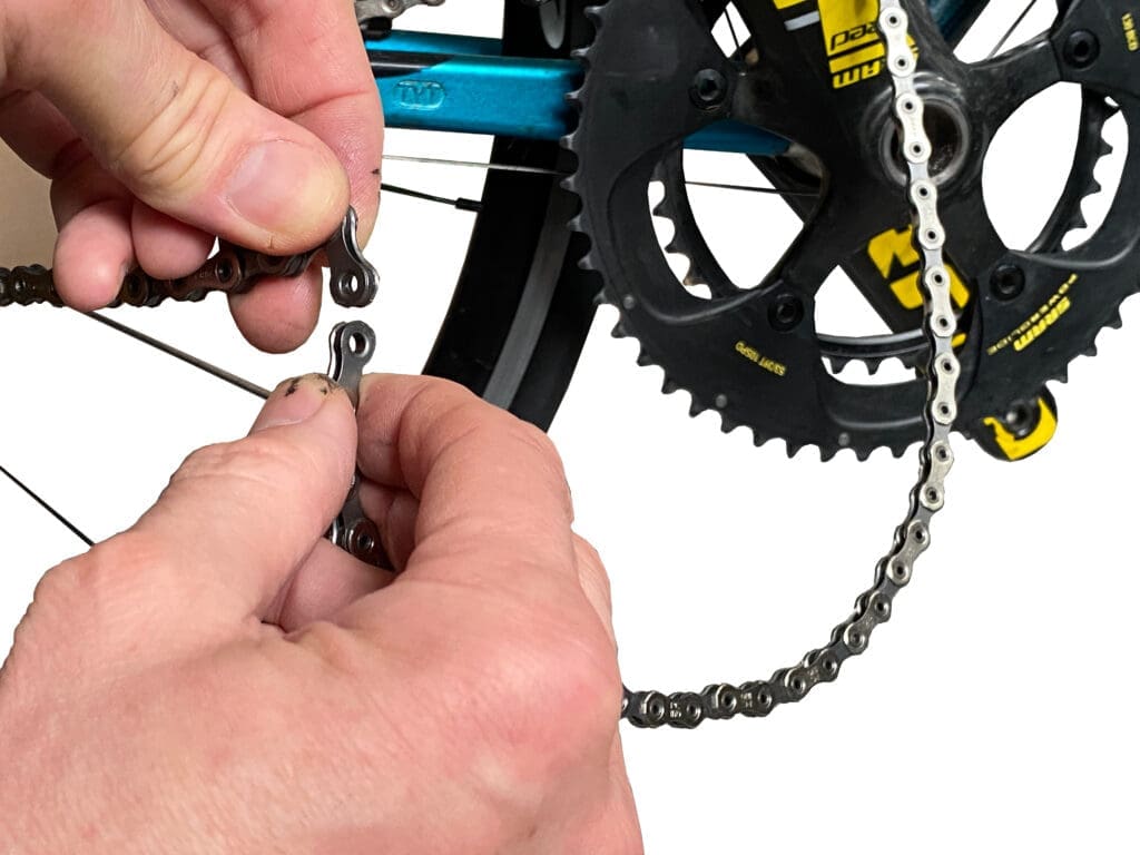 Montage chaîne Sram 22