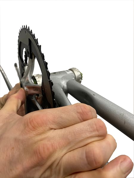 How to mount a Sram GXP crankset?