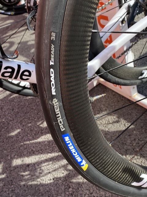 2022 Matériel Paris-Roubaix Femmes avec Zwift