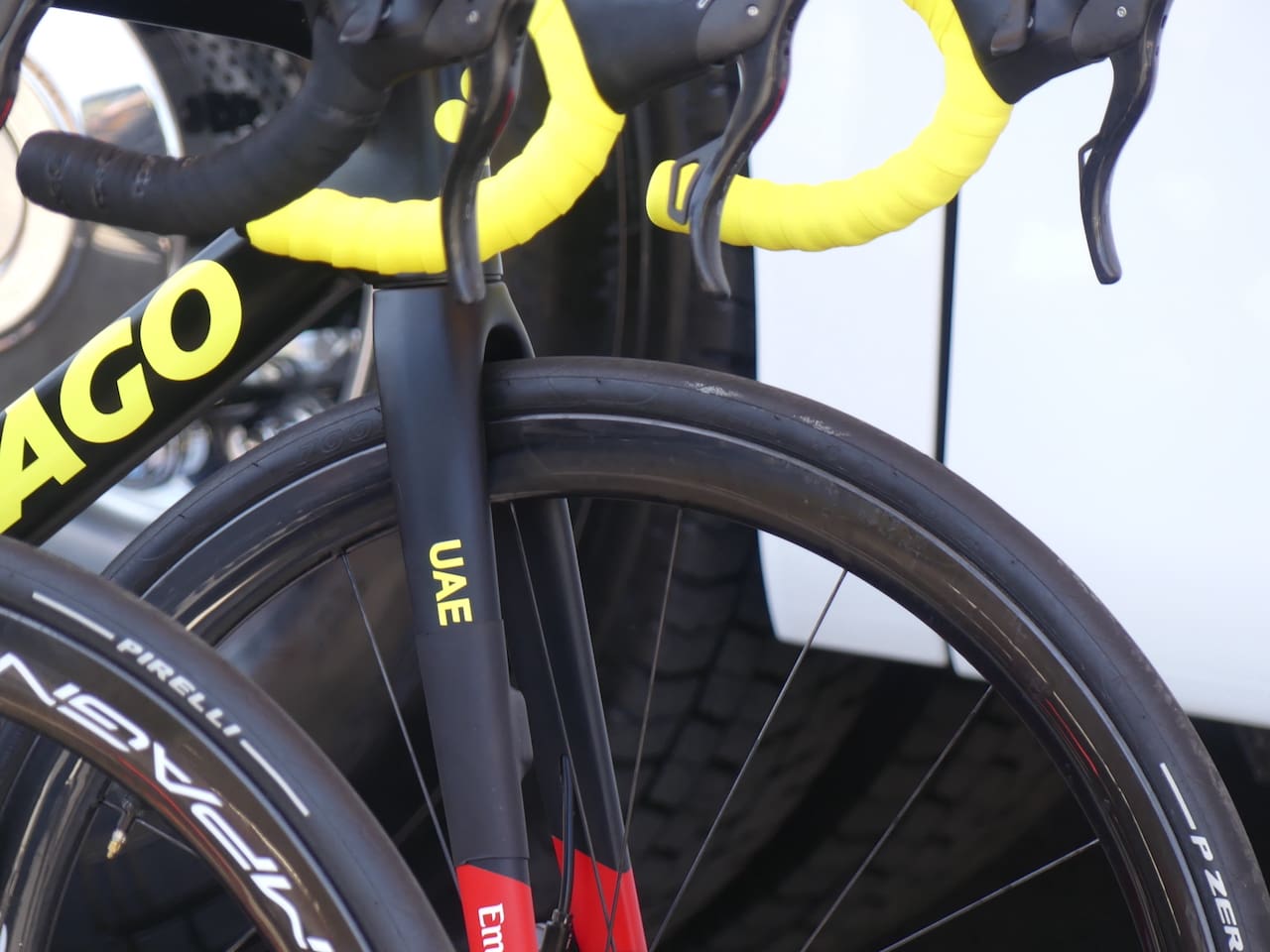 2022 tour de France UAE Team Emirates