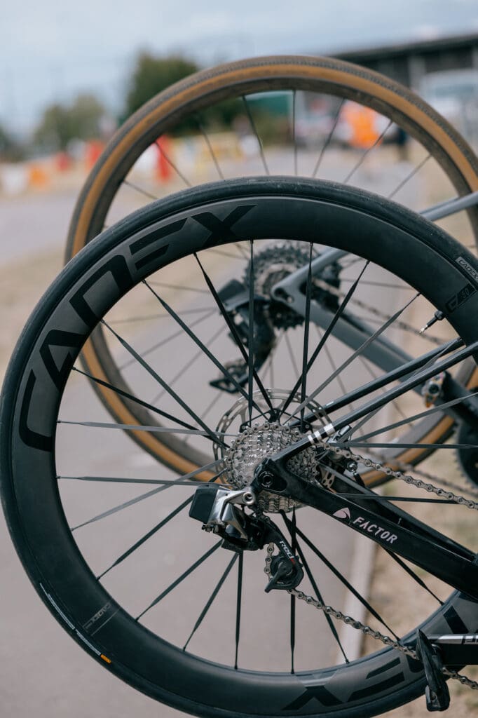 2023 Cadex Aero Tubeless