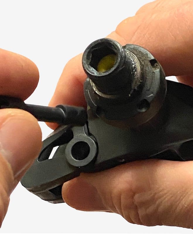 Remplacer la lame carbone des pédales Time