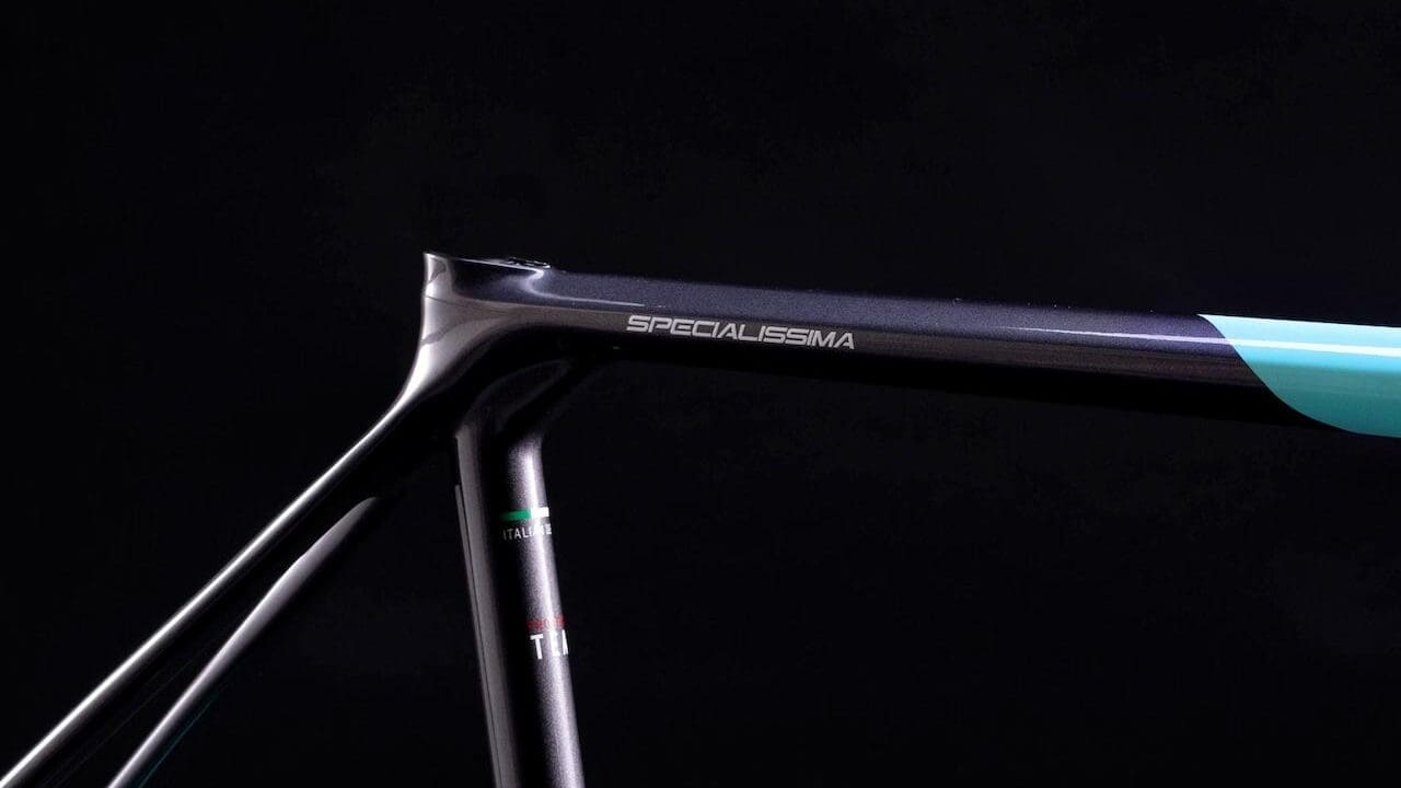 2023 Bianchi Kit Cadre Specialissima Pro Racing Team
