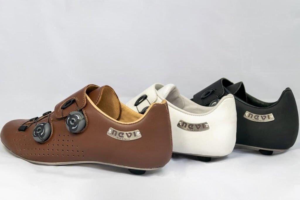 2023 Nevi chaussures semelles Titane