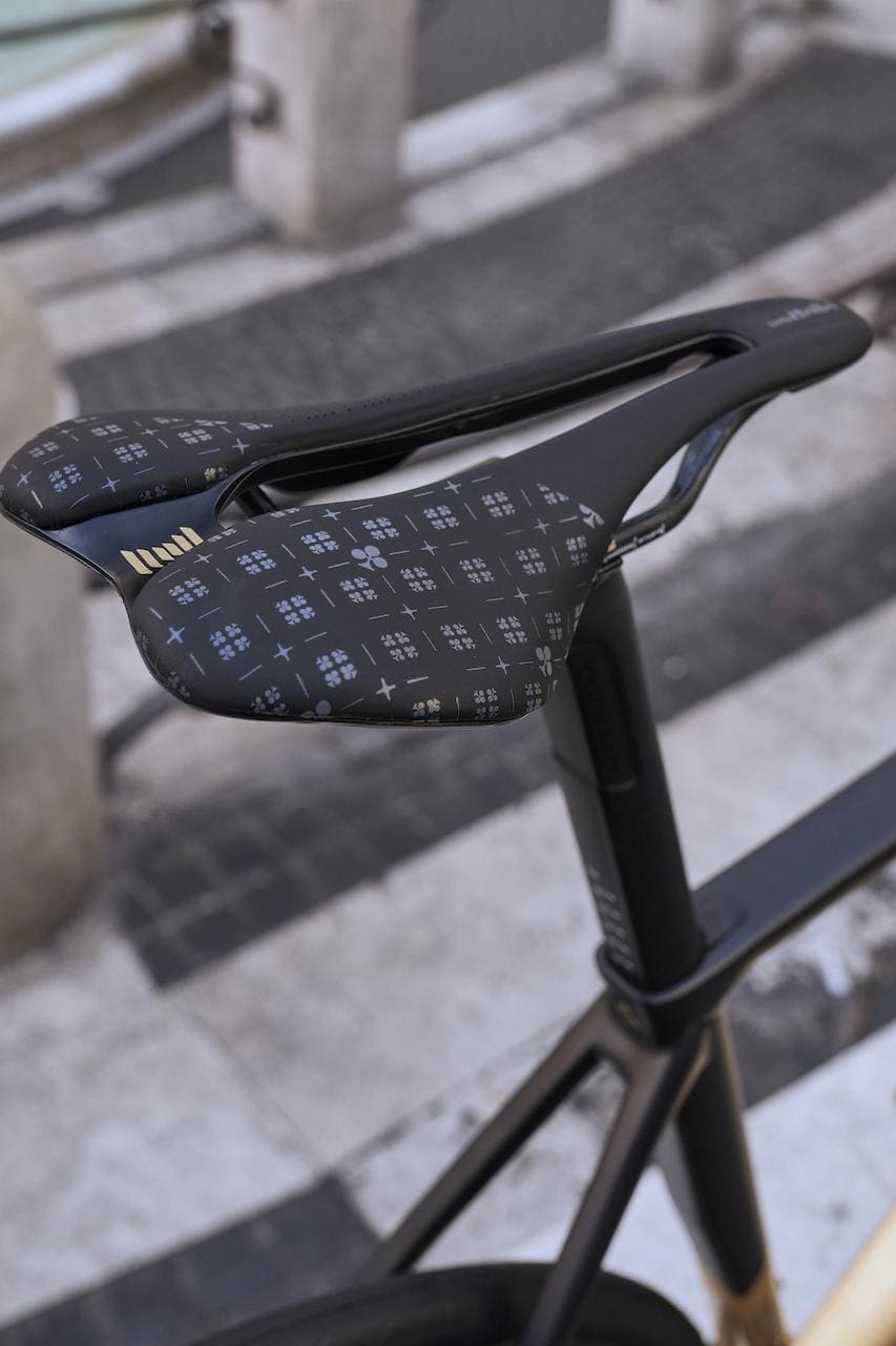 2023 Colnago Gioiello Giro