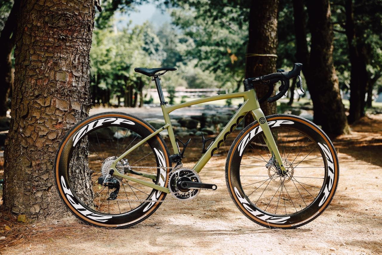 2023 Ceepo bike distribué par Alternativsport