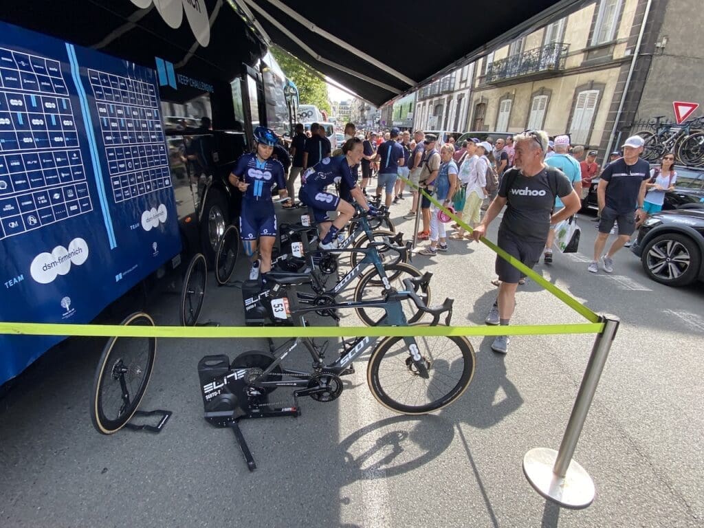 2023 matériel et vélos du Tour de France Femmes avec Zwift