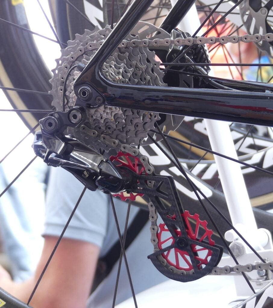 Dans les paddocks du Tour de France 2023 les vélos et matériel à voir...