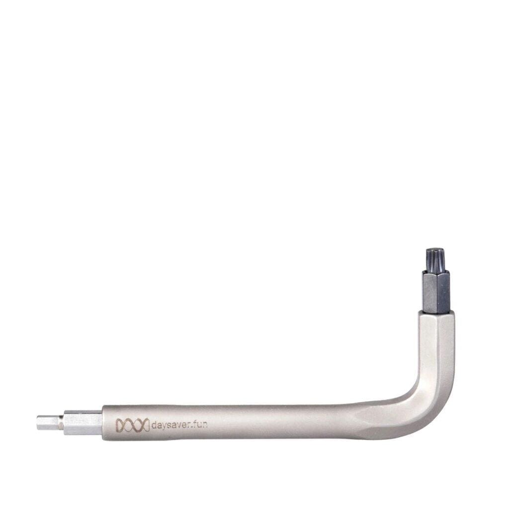 2023 Multi-Outils Daysaver Essential 8 et Coworking 5