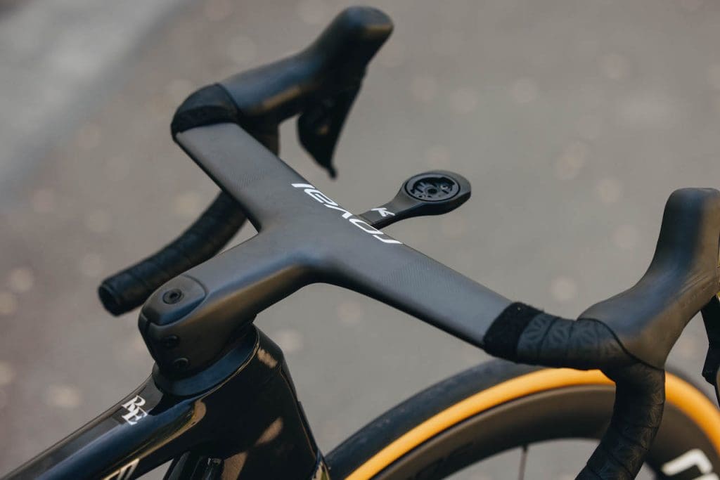 2023 Vuelta vélo Specialized S-Works Tarmac SL 8 de Remco Evenepoel