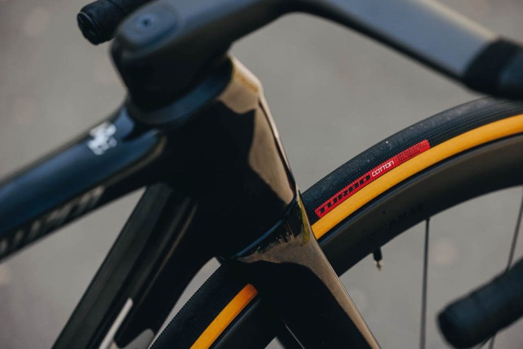 2023 Vuelta vélo Specialized S-Works Tarmac SL 8 de Remco Evenepoel