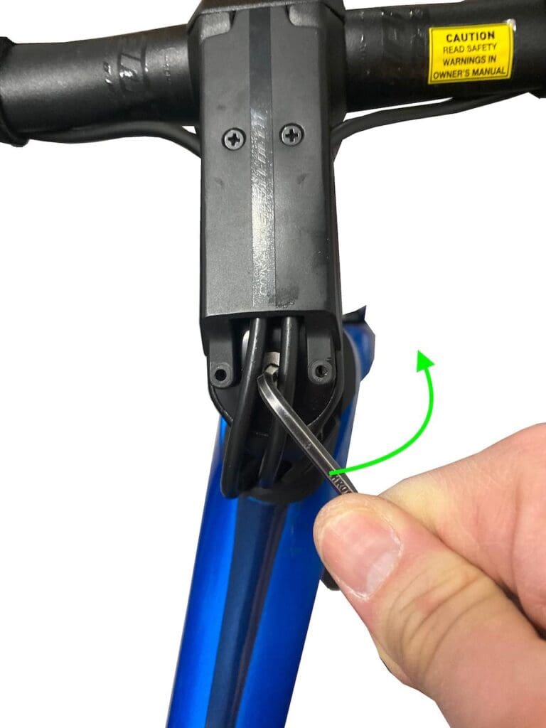 Réglage du jeu de direction d'un vélo avec freins à disque