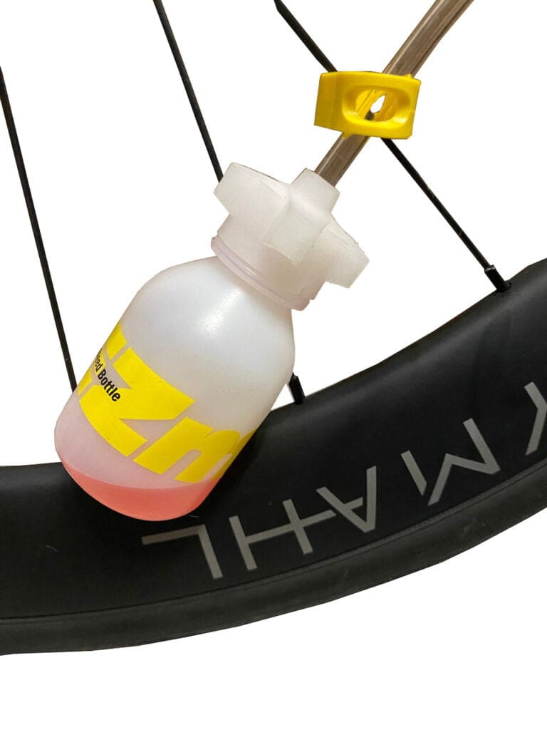 Changer les plaquettes et faire la purge des freins Shimano sur les groupes Dura-Ace, Ultegra et 105 12 vitesses