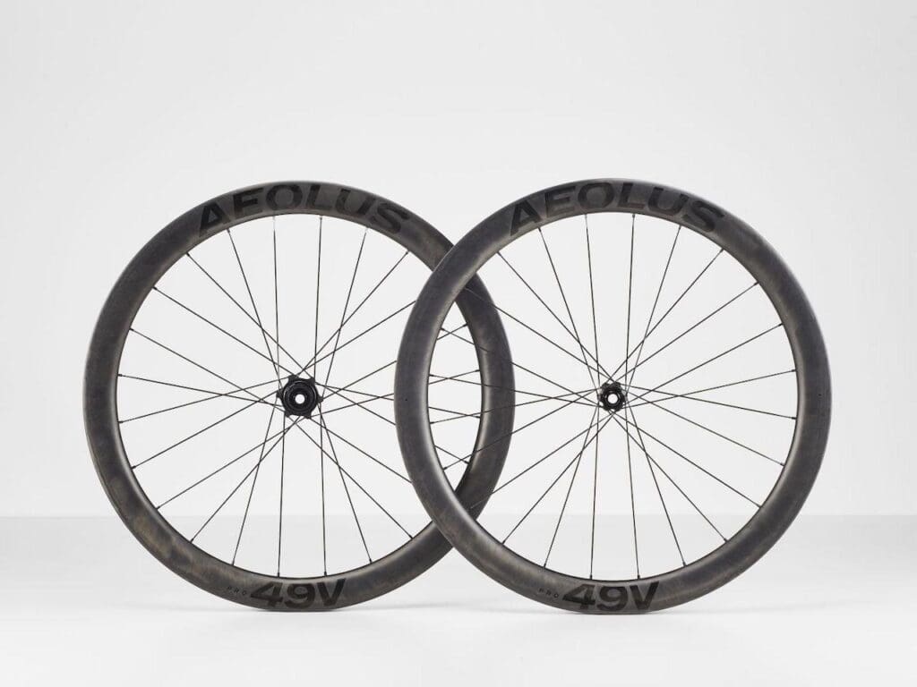 2024 roues Bontrager Aeolus Pro