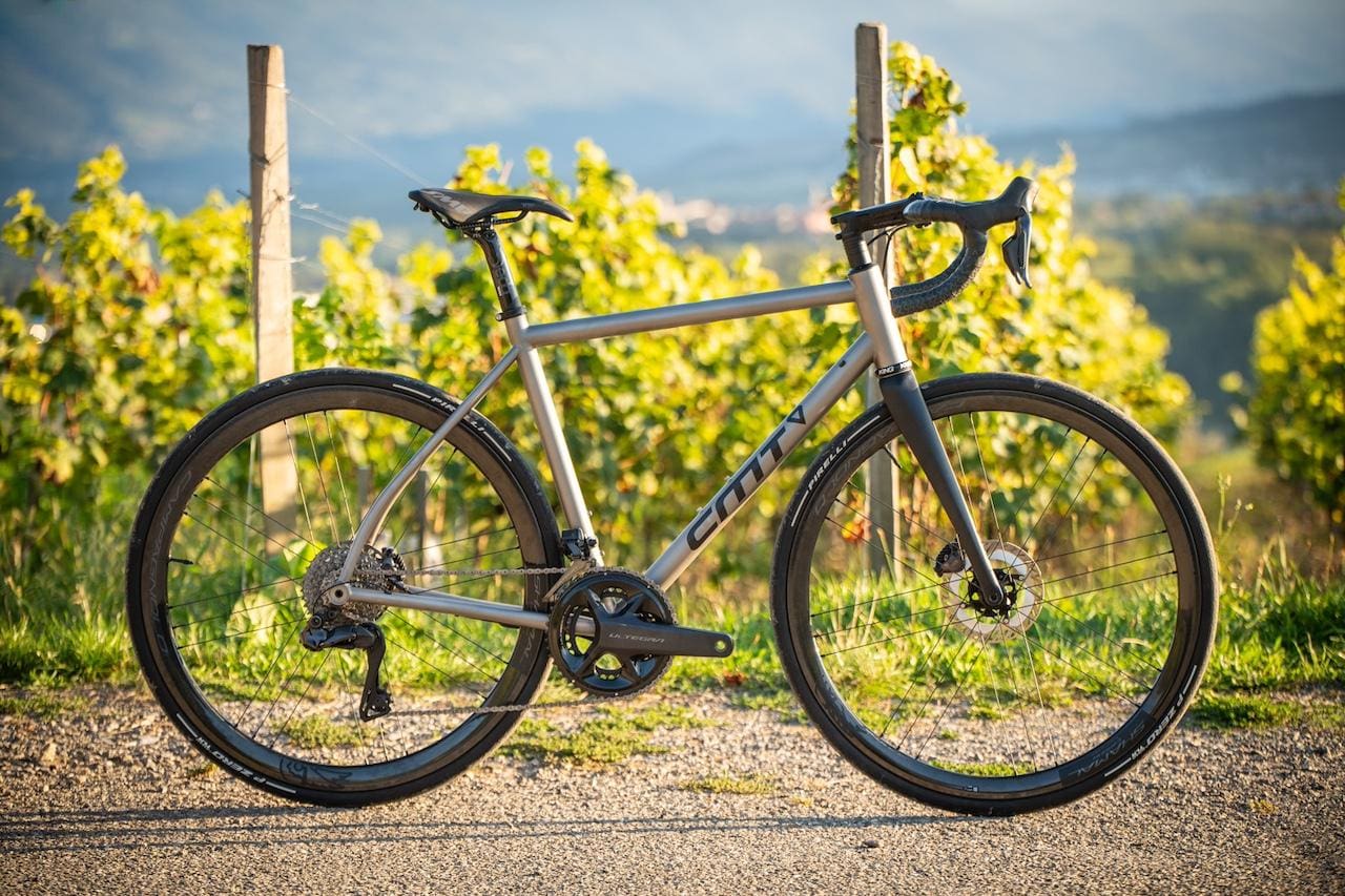 2023 vélos et cadres titane CMT
