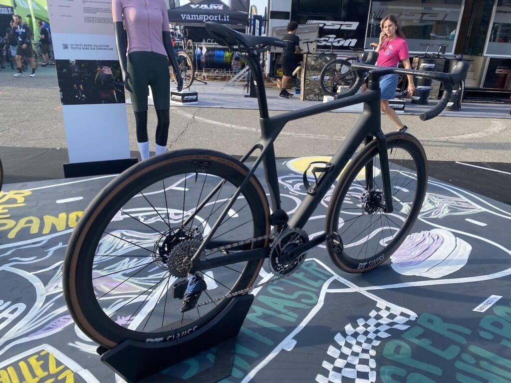 2023 salon Roc D'Azur