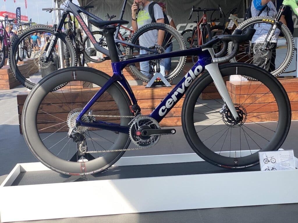 2023 salon Roc D'Azur