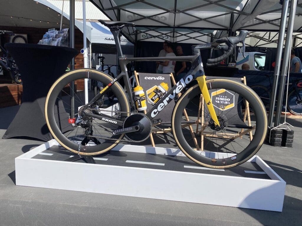 2023 salon Roc D'Azur