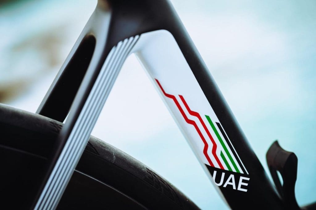 2024 vélo Colnago V4Rs d'UAE Team Emirates Tadej Pogačar