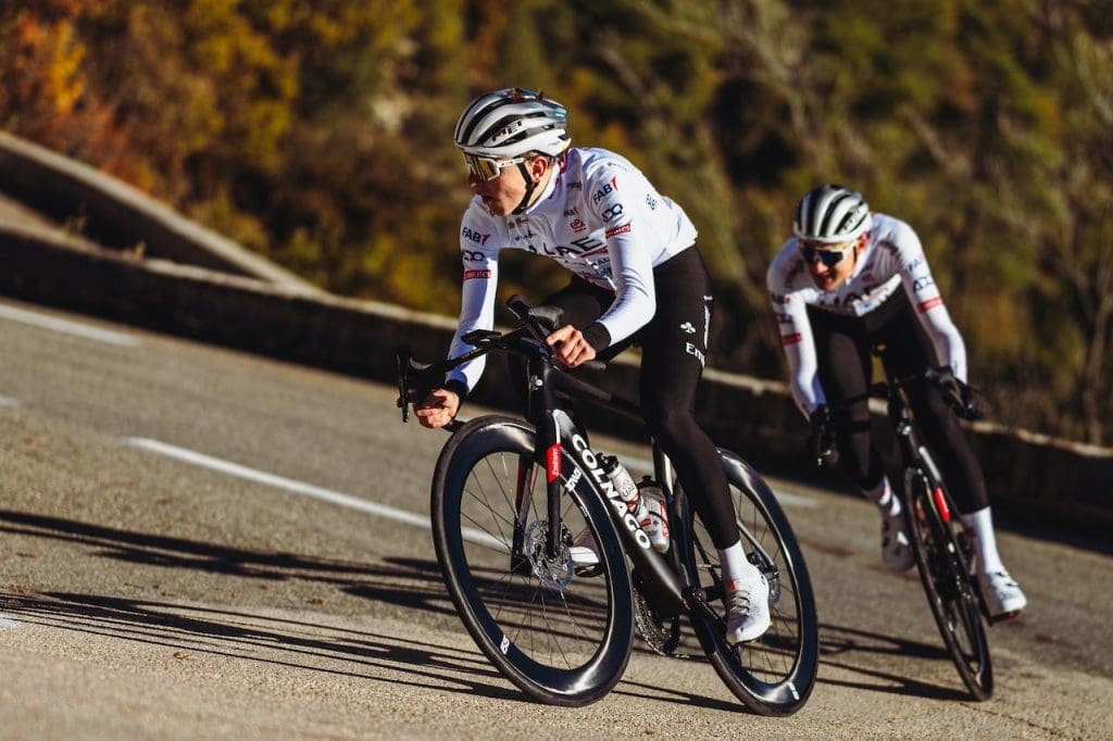 2024 vélo Colnago V4Rs d'UAE Team Emirates Tadej Pogačar