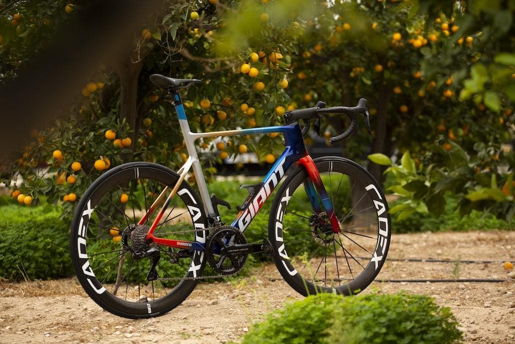 2024 v&eacute;lo Giant Propel Advanced SL Jayco-Alula