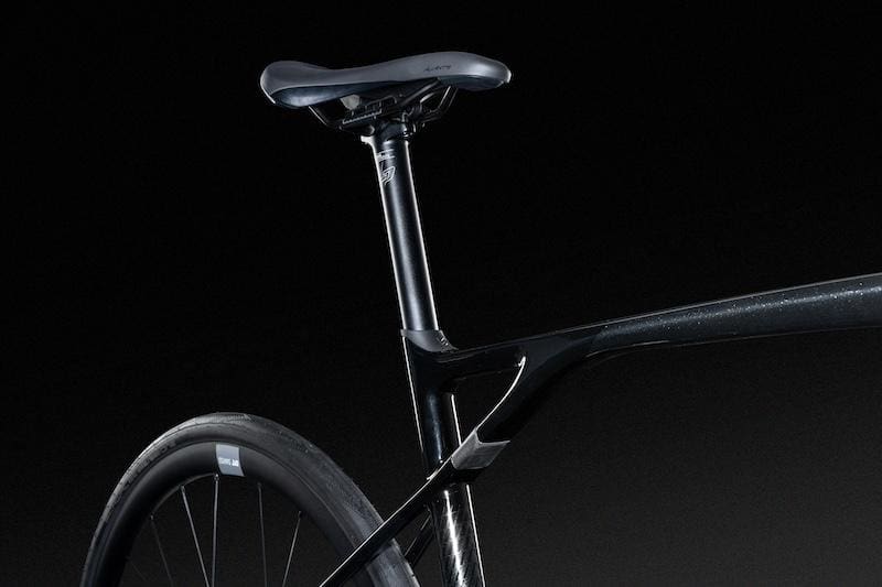 2024 vélos de route Lapierre équipés en Sram AXS