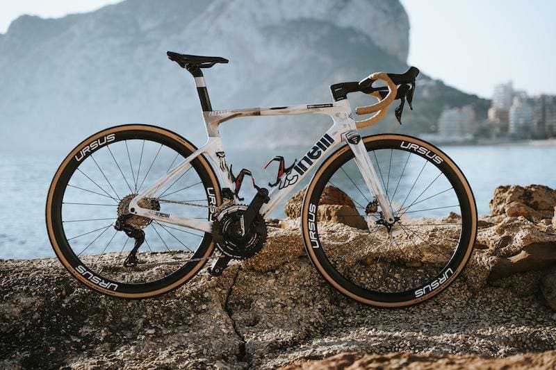 2024 vélo Cinelli Pressure de l'équipe MBH Bank Colpack Ballan Csb