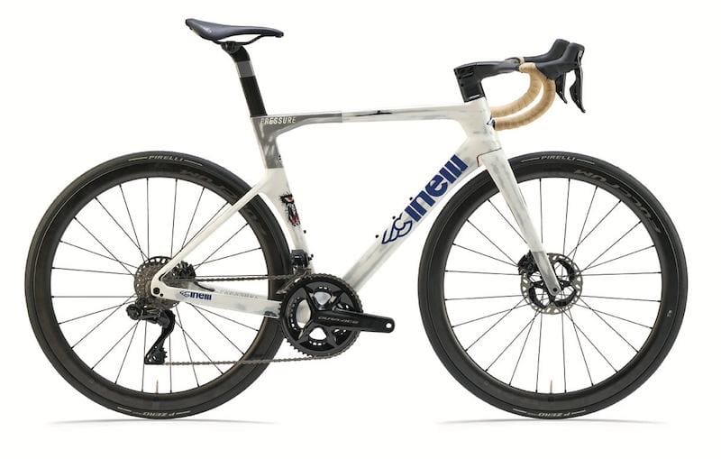 2024 vélo Cinelli Pressure de l'équipe MBH Bank Colpack Ballan Csb