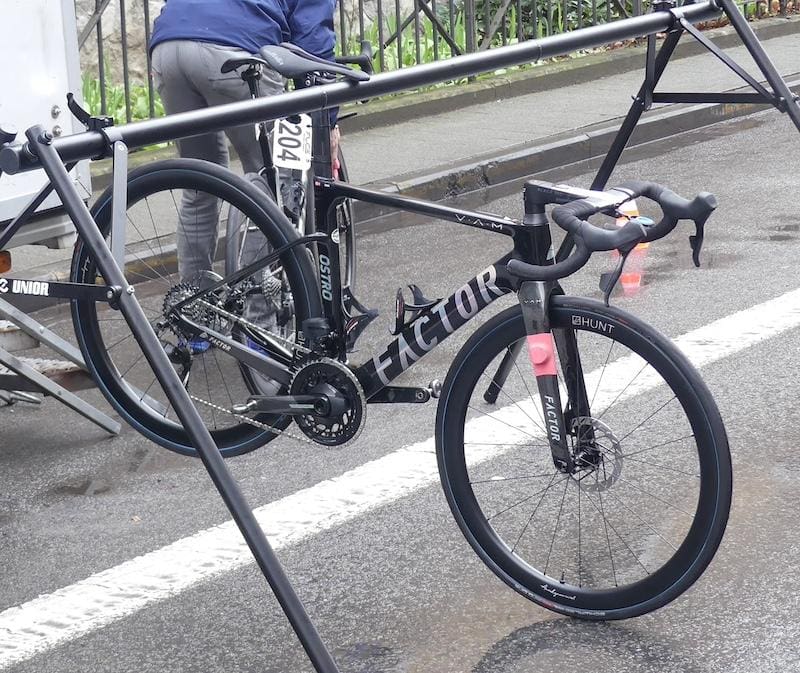 2024 vélos et matériel du Omloop Het Nieuwsblad