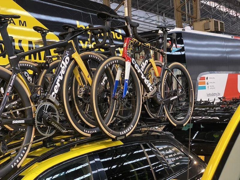 2024 vélos et matériel du Omloop Het Nieuwsblad