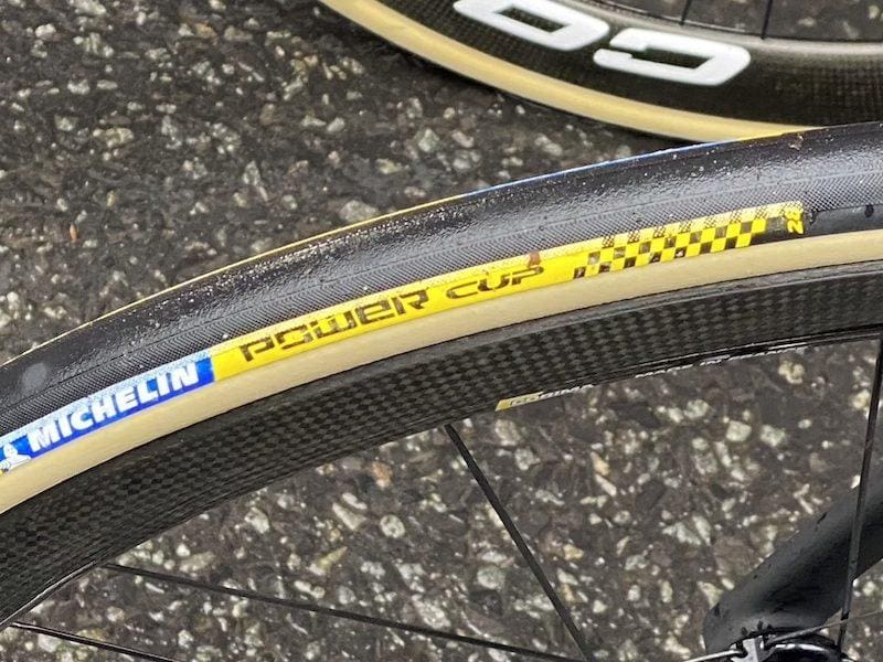 2024 vélos et matériel du Omloop Het Nieuwsblad