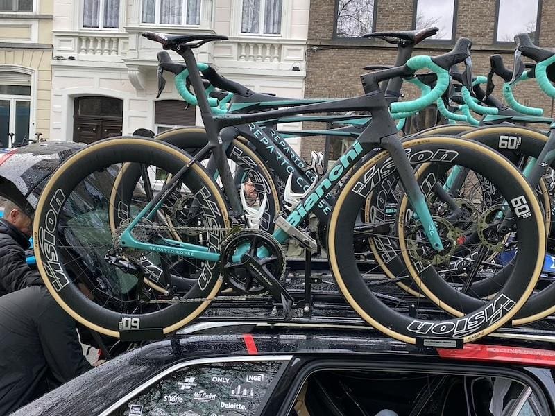 2024 vélos et matériel du Omloop Het Nieuwsblad