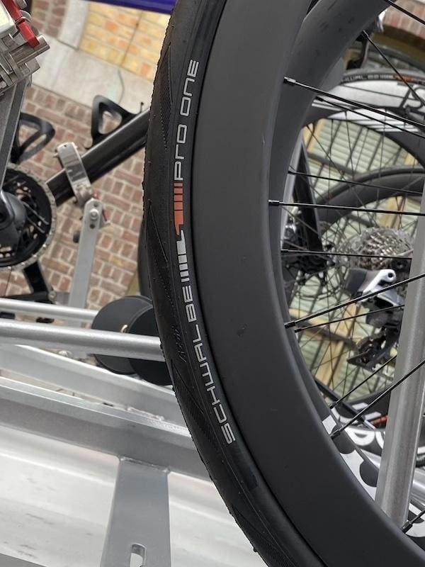 2024 vélos et matériel du Omloop Het Nieuwsblad