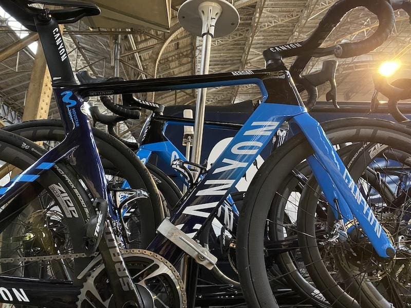 2024 vélos et matériel du Omloop Het Nieuwsblad