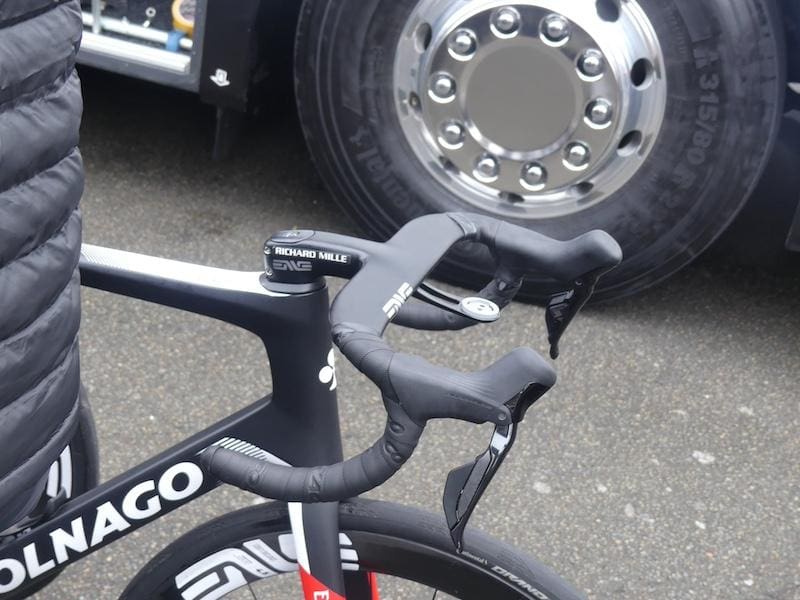 Les vélos et matériel des coureurs pros sur Paris-Nice 2024