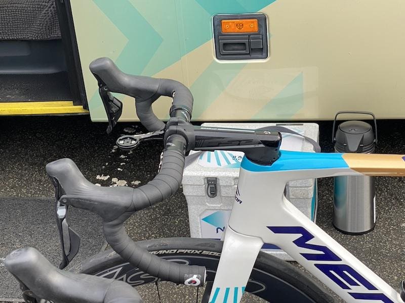 Les vélos et matériel des coureurs pros sur Paris-Nice 2024