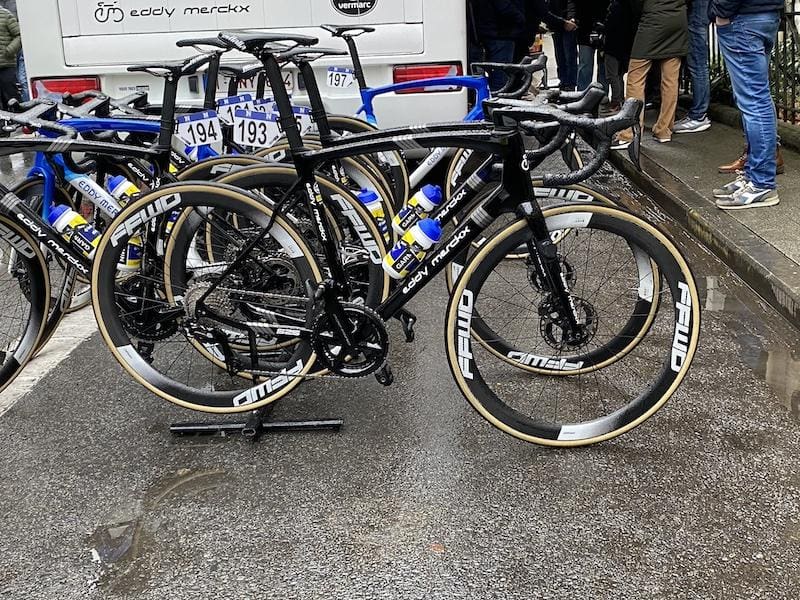 vélo Eddy Merckx 525 du team Flanders-Baloise