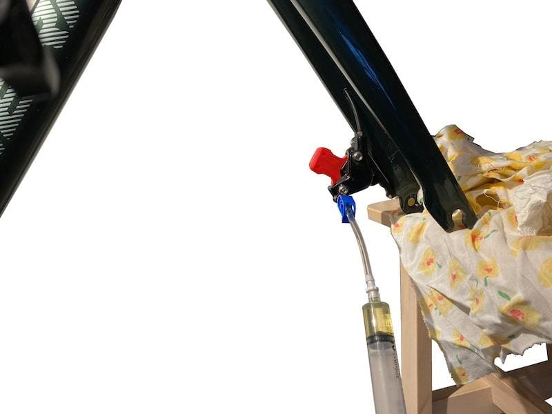 2024 comment faire la purge des freins Sram Red, Force, Rival, Apex ASX ?