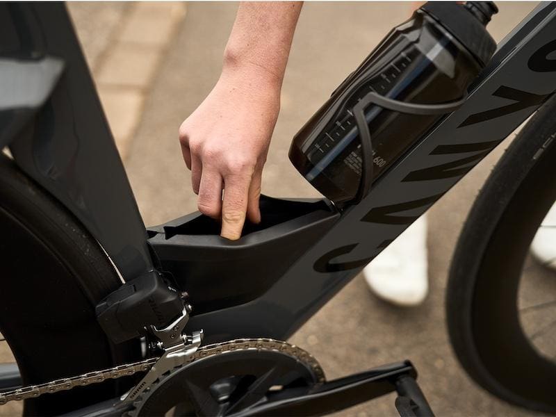 vélo de triathlon Canyon Speedmax CF 7