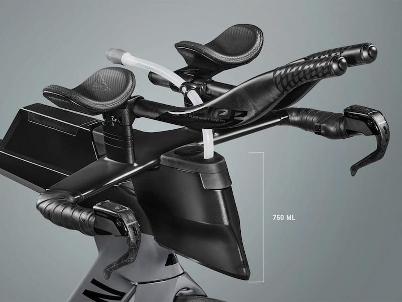 vélo de triathlon Canyon Speedmax CF 7