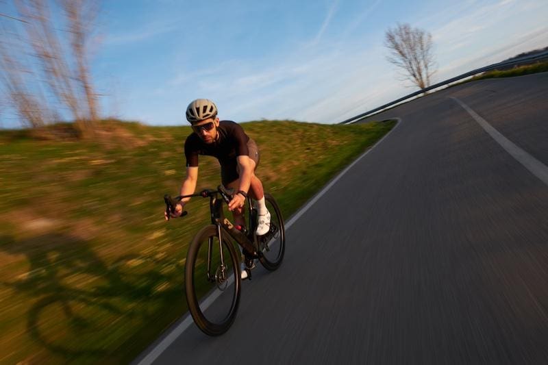 Vélo de route 3T Strada Italia 2024