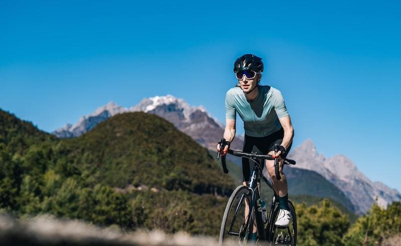 Casques Giant et Liv Rev Elite 2024