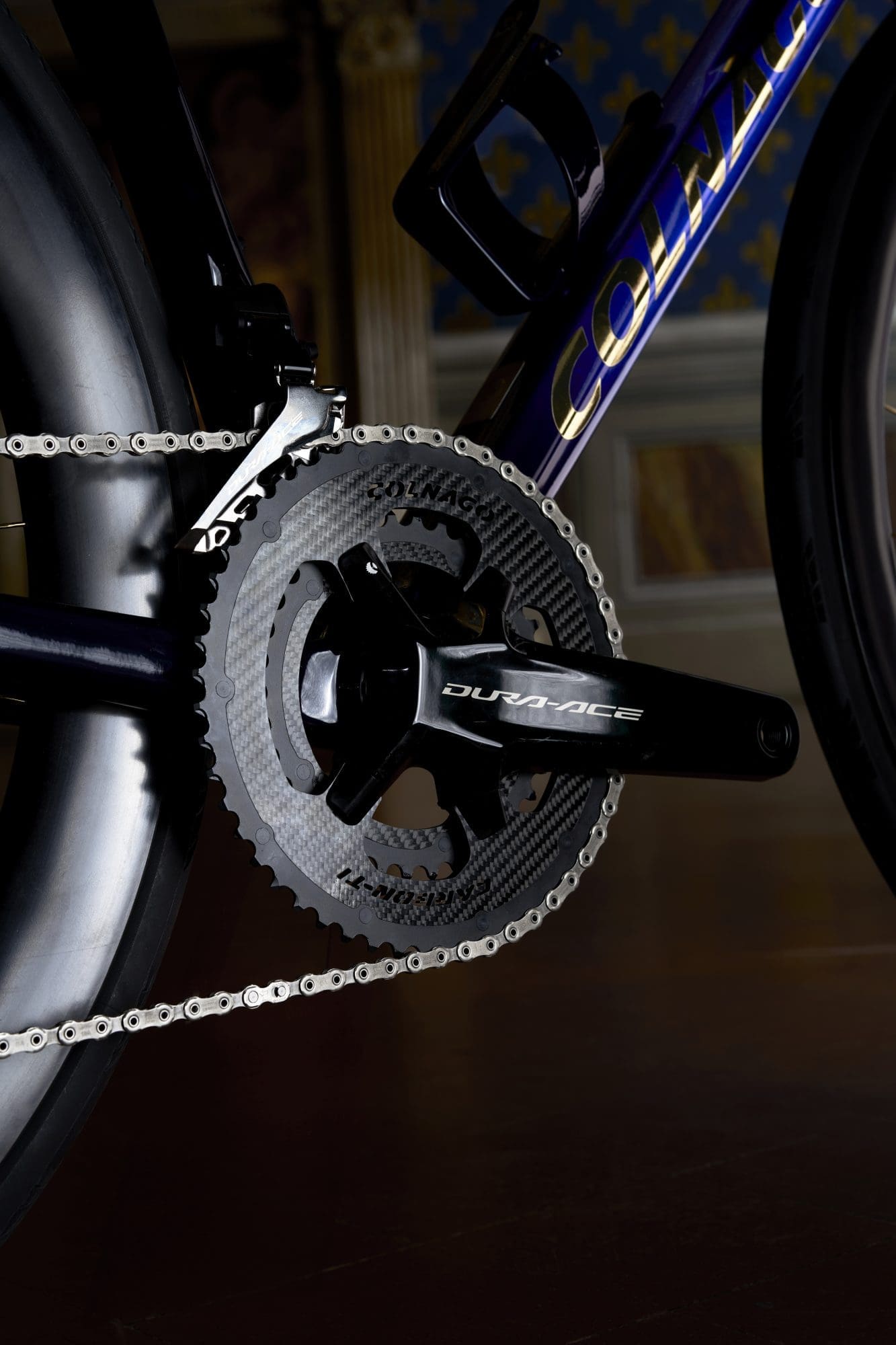 vélo officiel duTour de France 2024, le Colnago C68 Fleur-de-Lys