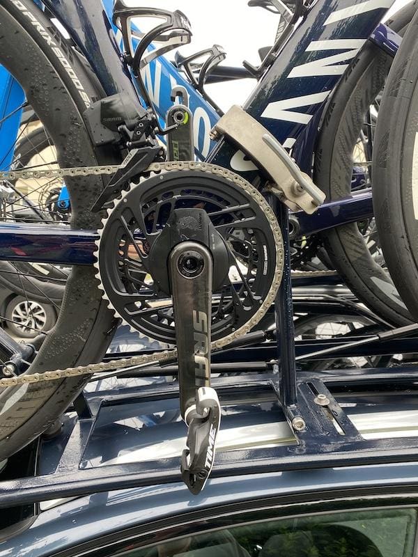 Vélos et matériel des pros sur le Critérium du Dauphiné 2024, le nouveau vélo Canyon Aeroad CFR