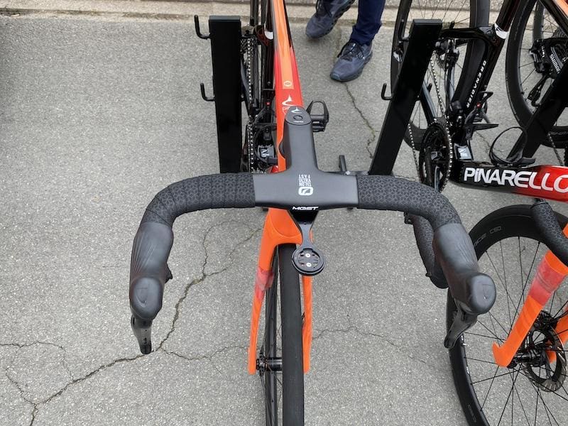 Vélos et matériel des pros sur le Critérium du Dauphiné 2024 d'Ineos-Grenadiers